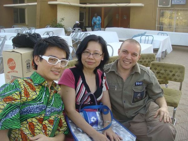 彩排前跟楊秘書跟她先生