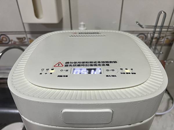 [山水SANSUI] WIFI智能熱烘除臭3L廚餘機 評測 