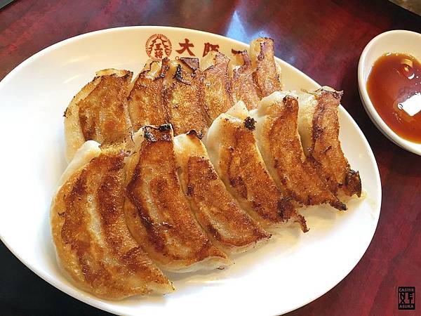 小旅行食記 大阪 餃子の王将 難波南海通り店 咩咩一家 三口子 痞客邦