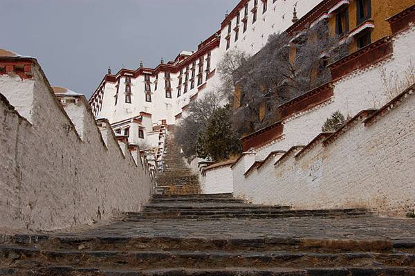 Potala 9