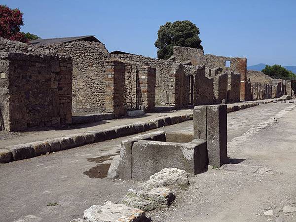 pompeii s16