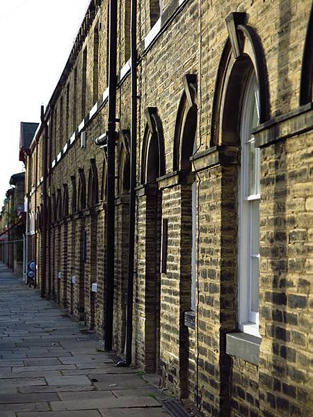 Saltaire e6.JPG