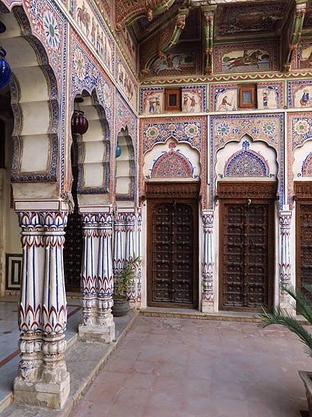 Fatehpur b7.JPG Fatehpur b7.JPG