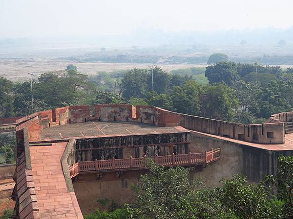 Agra b3.JPG