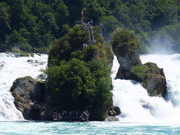 Rheinfall d7.JPG