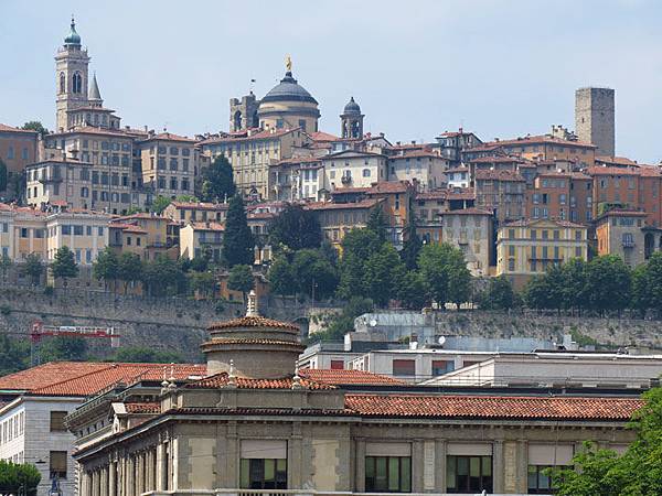 Bergamo a1.JPG