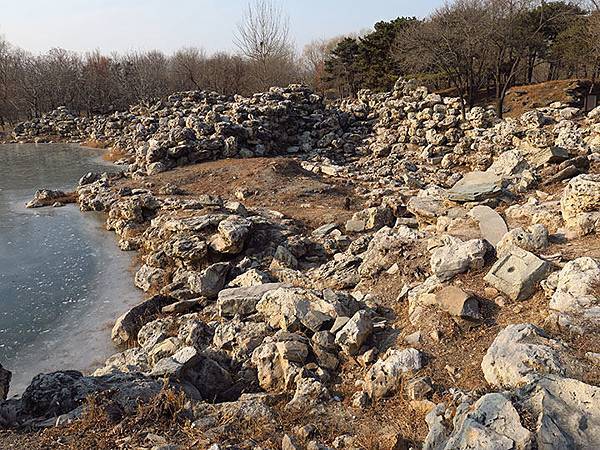 Yuanmingyuan h2.JPG Yuanmingyuan h2.JPG