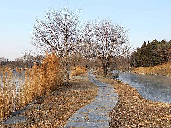 Yuanmingyuan j2.JPG Yuanmingyuan j2.JPG