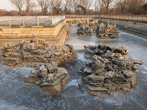 Yuanmingyuan j6.JPG Yuanmingyuan j6.JPG