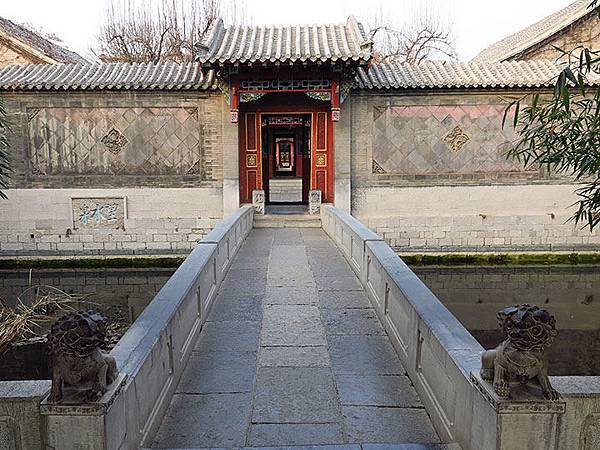 Jinan l2.JPG Jinan l2.JPG