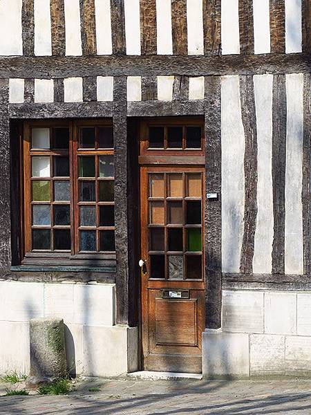 Rouen g8.JPG