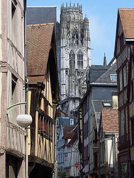 Rouen h5.JPG Rouen h5.JPG