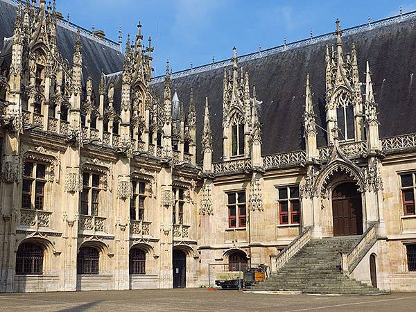 Rouen i7.JPG Rouen i7.JPG