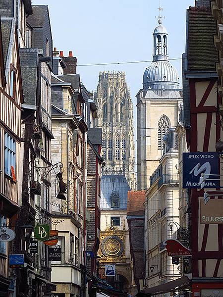 Rouen j4.JPG Rouen j4.JPG