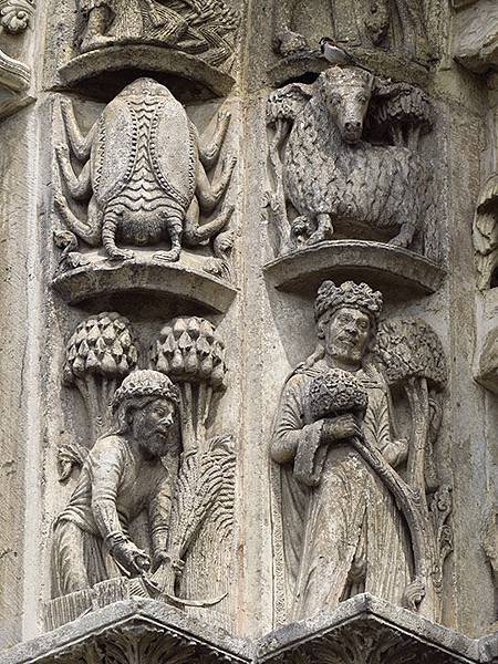 Chartres b7.JPG