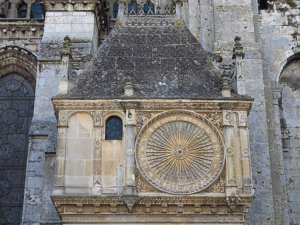 Chartres b8.JPG Chartres b8.JPG