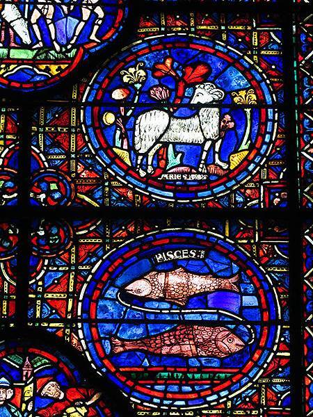 Chartres e9.JPG Chartres e9.JPG