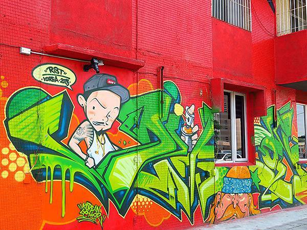 Gaoxiong s4.JPG Gaoxiong s4.JPG