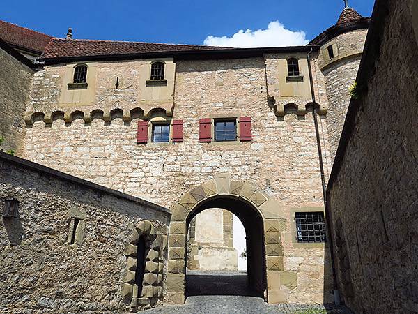 Schwabisch Hall b1.JPG Schwabisch Hall b1.JPG