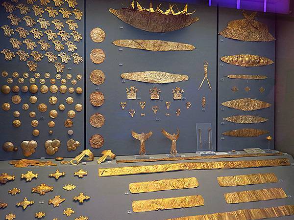 Mycenaean b1.JPG Mycenaean b1.JPG