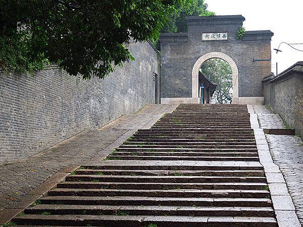 Zhenjiang a1.JPG Zhenjiang a1.JPG