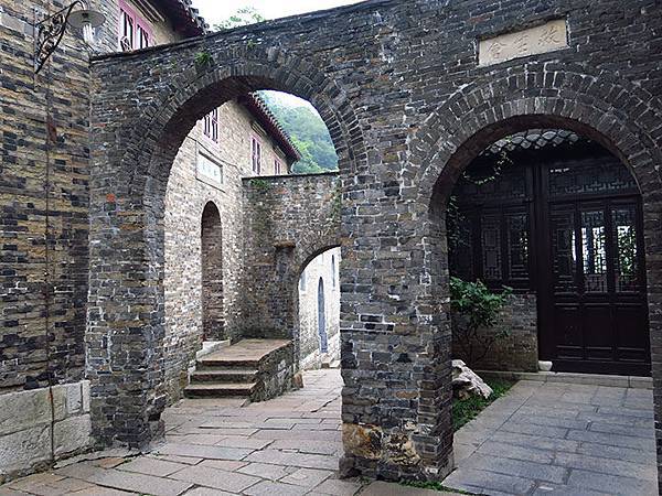 Zhenjiang a4.JPG Zhenjiang a4.JPG