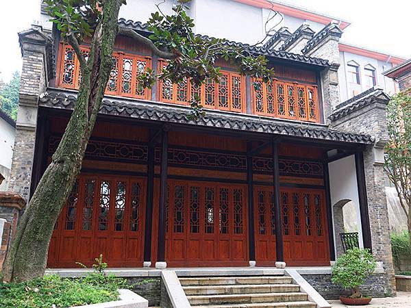 Zhenjiang c6.JPG Zhenjiang c6.JPG