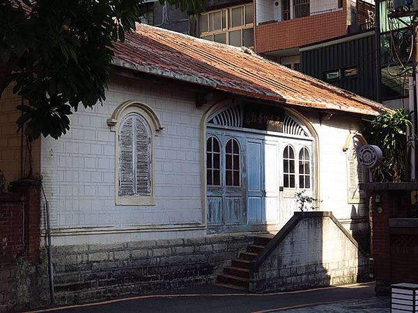 Danshui b3.JPG Danshui b3.JPG