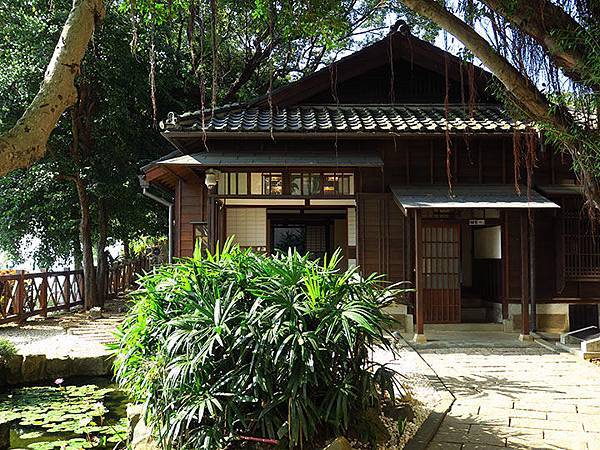 Danshui b8.JPG Danshui b8.JPG