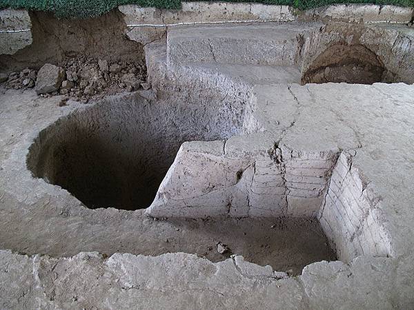 Anyang e4.JPG Anyang e4.JPG