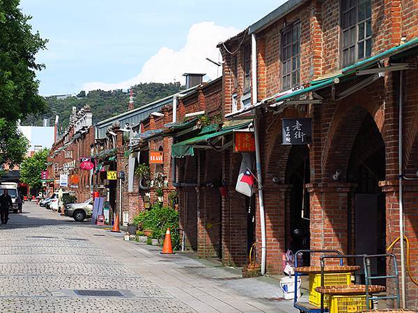 Hukou b1.JPG Hukou b1.JPG