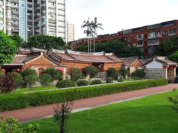 Luzhou a3.JPG Luzhou a3.JPG