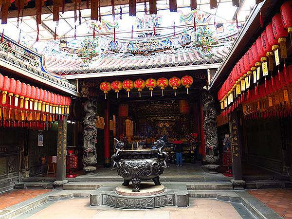 Fengyuan b2.JPG Fengyuan b2.JPG