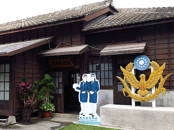 Yuanlin a2.JPG Yuanlin a2.JPG