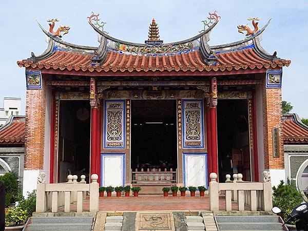 Yuanlin b1.JPG Yuanlin b1.JPG