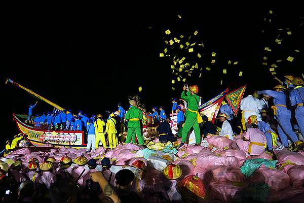 Donggang o2.JPG Donggang o2.JPG