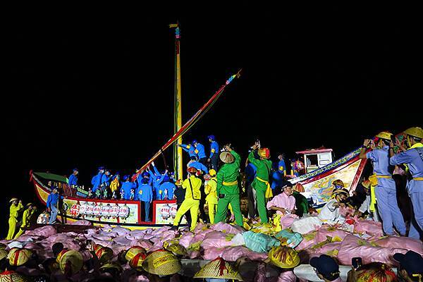 Donggang o3.JPG Donggang o3.JPG