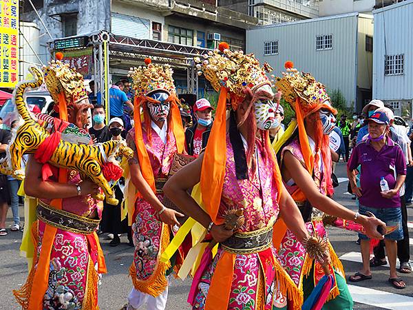 Hsinchu Zhongyuan m1.JPG Hsinchu Zhongyuan m1.JPG