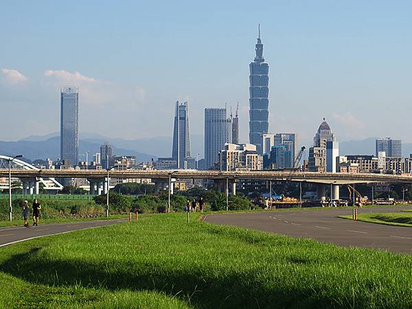 KR bikeway b5.JPG