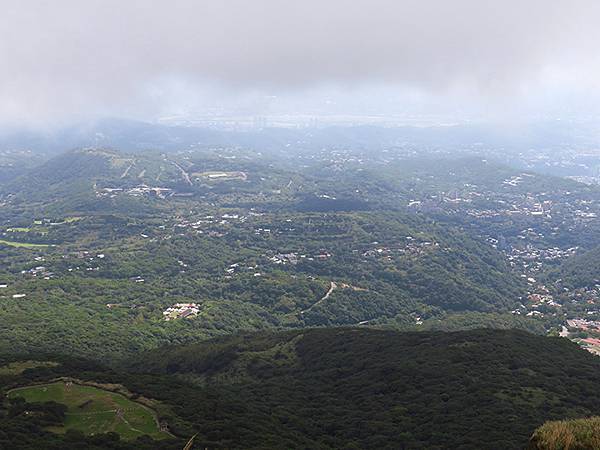 Yangming Mt gf2.JPG Yangming Mt gf2.JPG