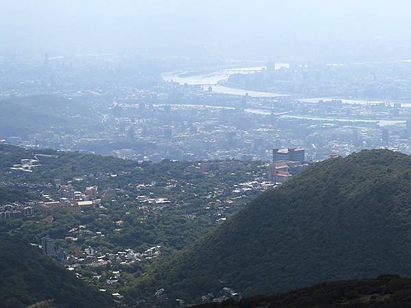 Yangming Mt gf3.JPG Yangming Mt gf3.JPG