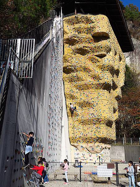 Hoshida Park c1.JPG Hoshida Park c1.JPG