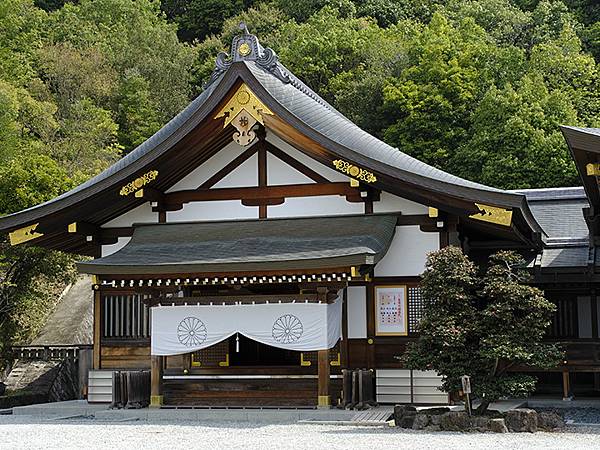 Omiwa b3.JPG Omiwa b3.JPG