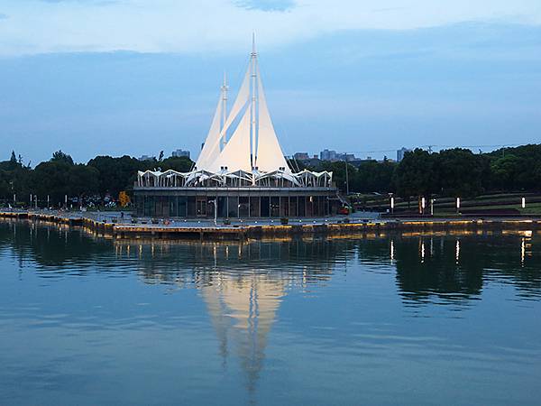 中國解封遊‧蘇州(六)‧桂花公園和金雞湖(Guihua Pa 中國解封遊‧蘇州(六)‧桂花公園和金雞湖(Guihua Pa