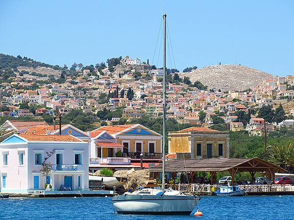 希臘跳島(四十七)‧錫米島(上)‧主鎮和佩迪(Symi I) 希臘跳島(四十七)‧錫米島(上)‧主鎮和佩迪(Symi I)