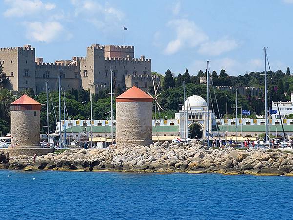 希臘跳島(五十三)‧羅德島(五)‧新城、港口、海灘(Rhod