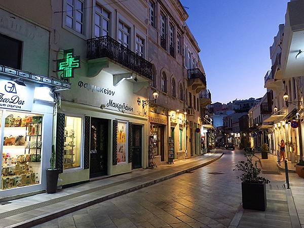 希臘跳島(六十六)‧錫羅斯島(上)‧主鎮(Syros I) 希臘跳島(六十六)‧錫羅斯島(上)‧主鎮(Syros I)