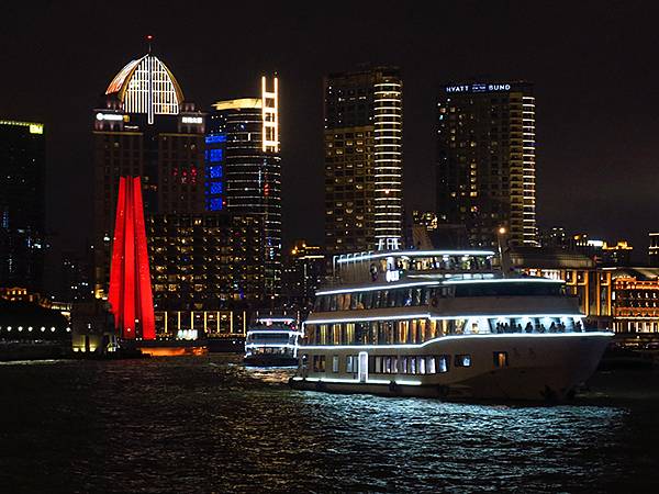 中國‧上海閒逛(十六)‧渡輪、夜景和其他(Shanghai 