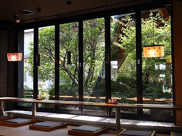 日本‧秋芳洞和秋吉台(Akiyoshido & Akiyos