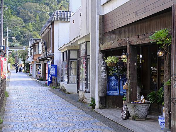 日本‧秋芳洞和秋吉台(Akiyoshido & Akiyos